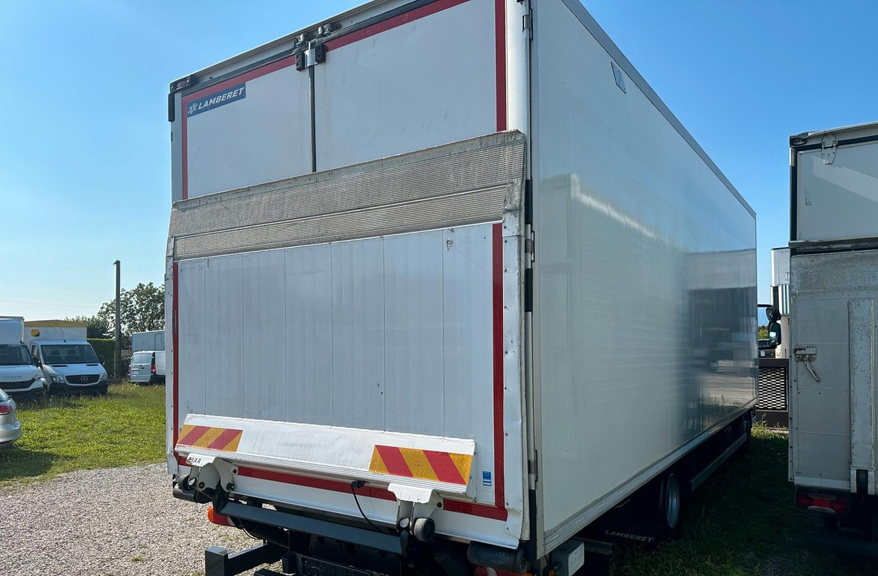 Iveco - Camión frigorífico: foto 3 Iveco - Camión frigorífico: foto 3