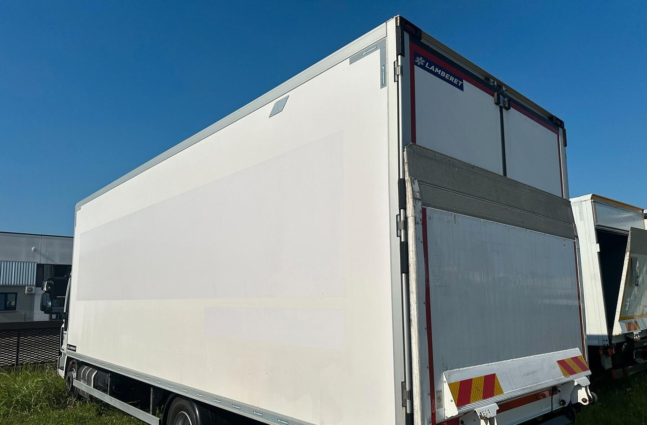 Iveco - Camión frigorífico: foto 4 Iveco - Camión frigorífico: foto 4