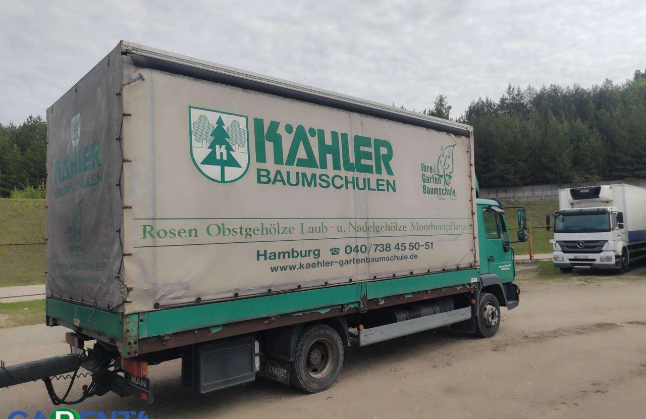 MAN LE8.220 - Camión lona: foto 3 MAN LE8.220 - Camión lona: foto 3