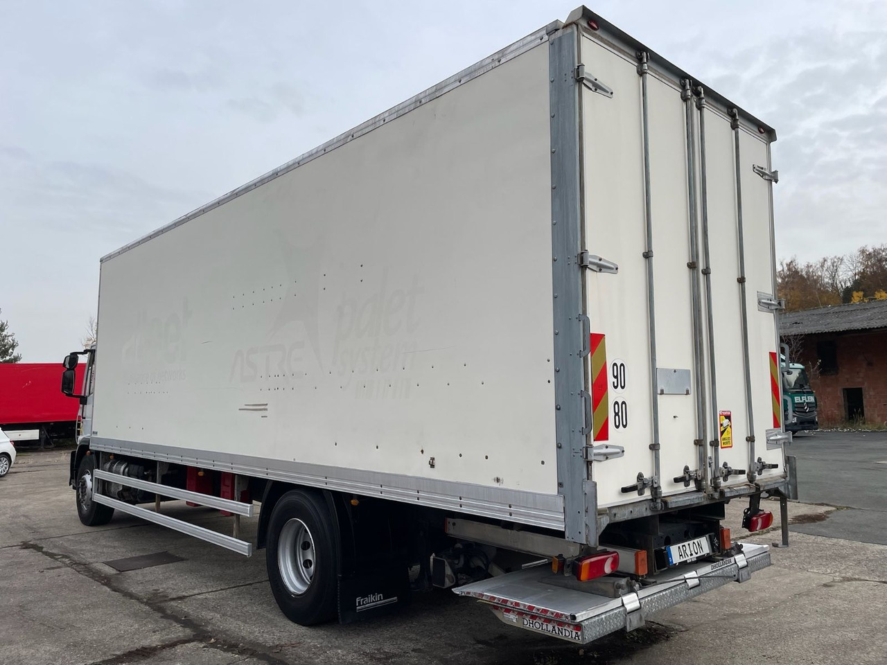 Iveco Eurocargo ML190EL Koffer/LBW/DHOLLANDIA/AC/EU6 - Camión caja cerrada: foto 5 Iveco Eurocargo ML190EL Koffer/LBW/DHOLLANDIA/AC/EU6 - Camión caja cerrada: foto 5