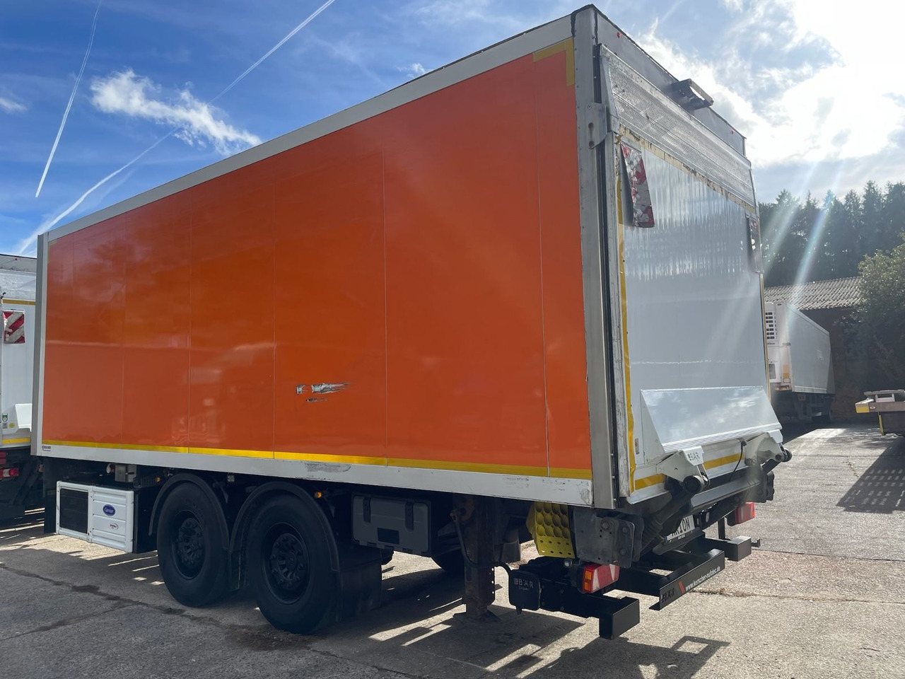 KERSCHER ZAA18 Kühlkoffer/CARRIER/SUPRA900U/LBW - Remolque frigorífico: foto 4 KERSCHER ZAA18 Kühlkoffer/CARRIER/SUPRA900U/LBW - Remolque frigorífico: foto 4