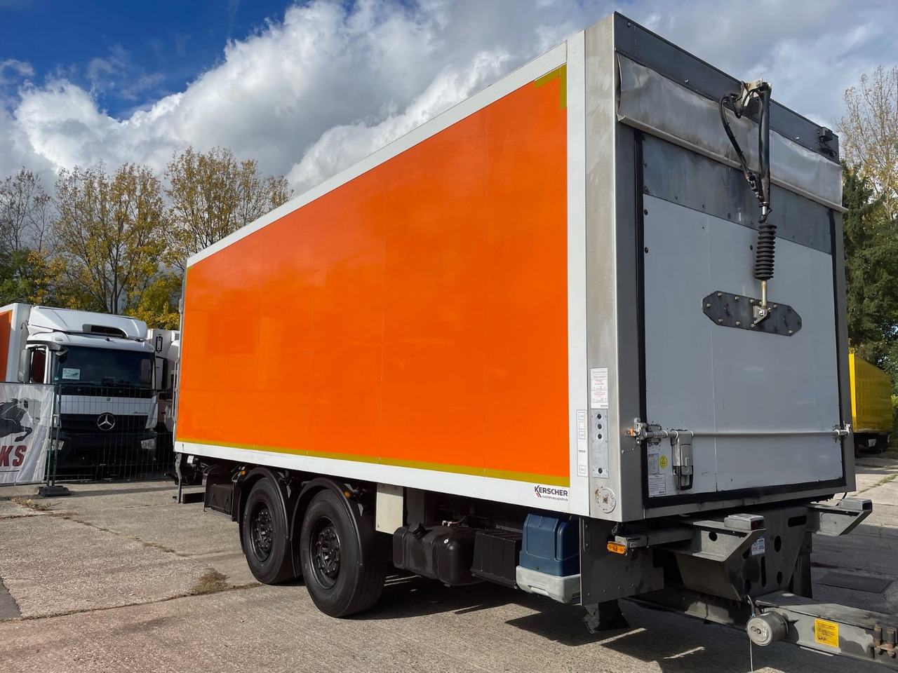 KERSCHER ZAA18 Kühlkoffer/CARRIER/SUPRA900U/LBW - Remolque frigorífico: foto 1 KERSCHER ZAA18 Kühlkoffer/CARRIER/SUPRA900U/LBW - Remolque frigorífico: foto 1