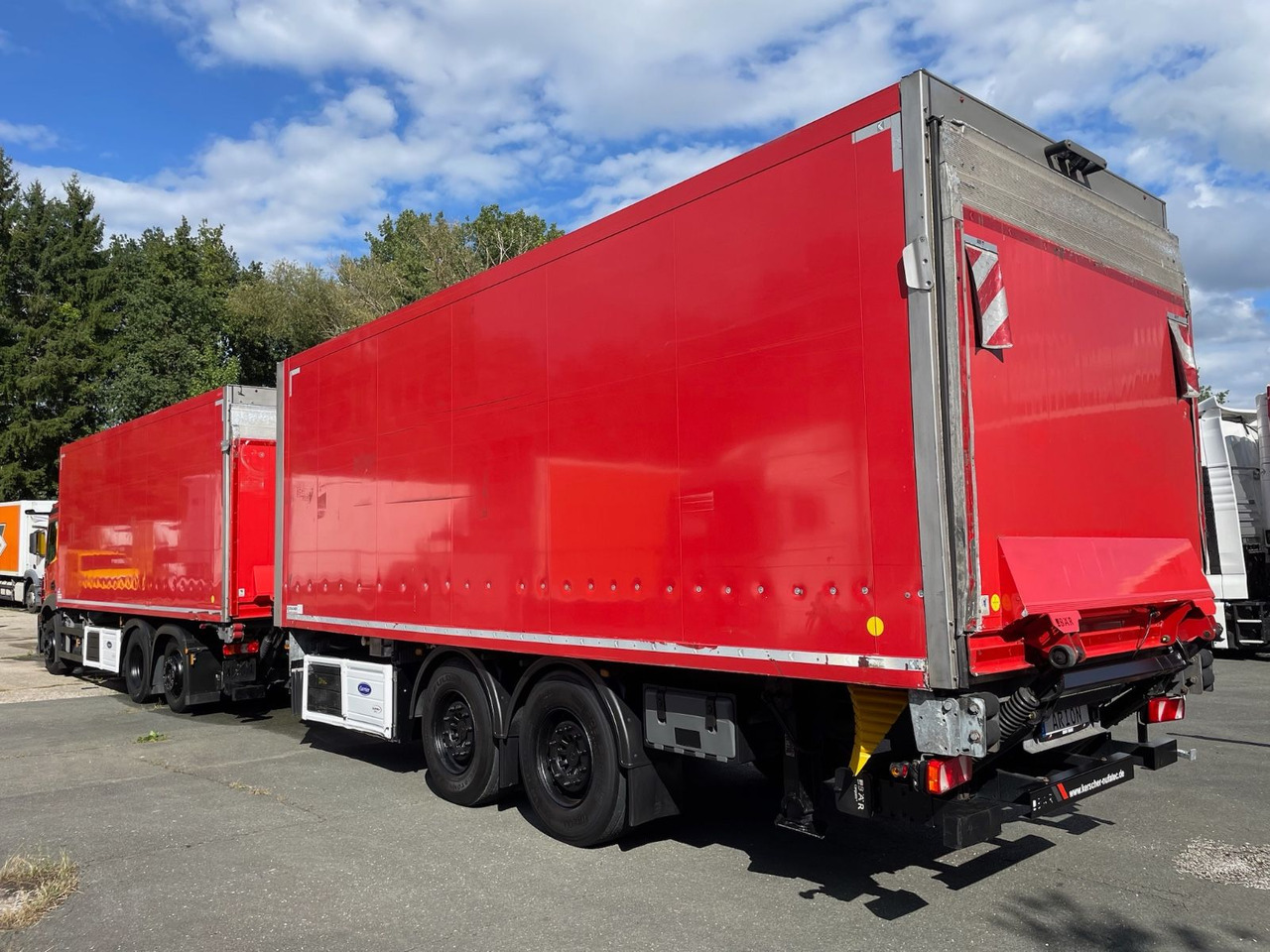 Mercedes-Benz Actros 2543 6x2 Kühlkoffer/CARRIER/KERSCHER/EU6d - Camión frigorífico: foto 4 Mercedes-Benz Actros 2543 6x2 Kühlkoffer/CARRIER/KERSCHER/EU6d - Camión frigorífico: foto 4