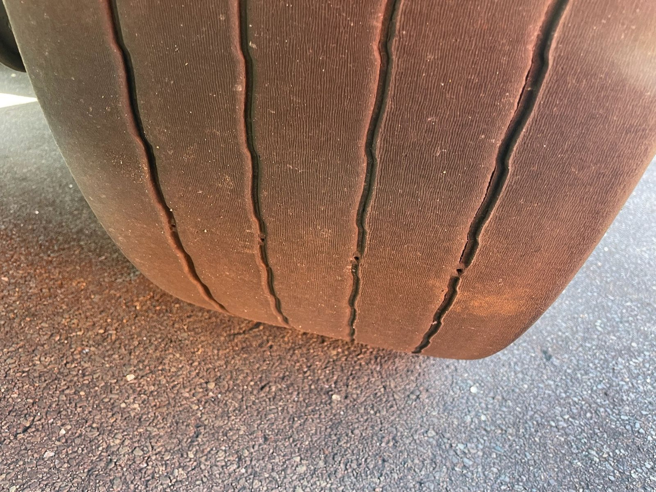 Leasing de Schmitz Cargobull SCB*S3B /TÜV04-26 /2195h / Multi-Temp/13,4m Schmitz Cargobull SCB*S3B /TÜV04-26 /2195h / Multi-Temp/13,4m: foto 14 Leasing de Schmitz Cargobull SCB*S3B /TÜV04-26 /2195h / Multi-Temp/13,4m Schmitz Cargobull SCB*S3B /TÜV04-26 /2195h / Multi-Temp/13,4m: foto 14