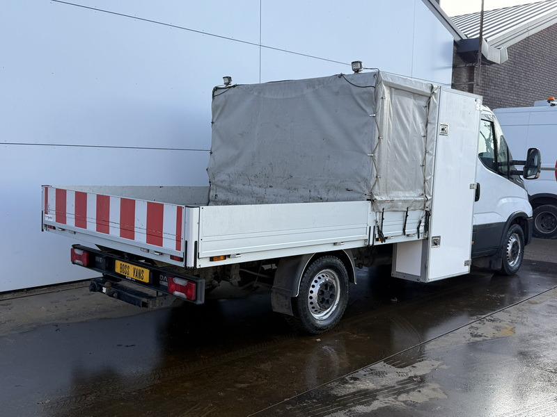 Iveco Daily 35S16 2.3 Automaat Camera Cruise Control Navigatie Trekhaak Open Laadbak - Furgoneta caja abierta: foto 4 Iveco Daily 35S16 2.3 Automaat Camera Cruise Control Navigatie Trekhaak Open Laadbak - Furgoneta caja abierta: foto 4