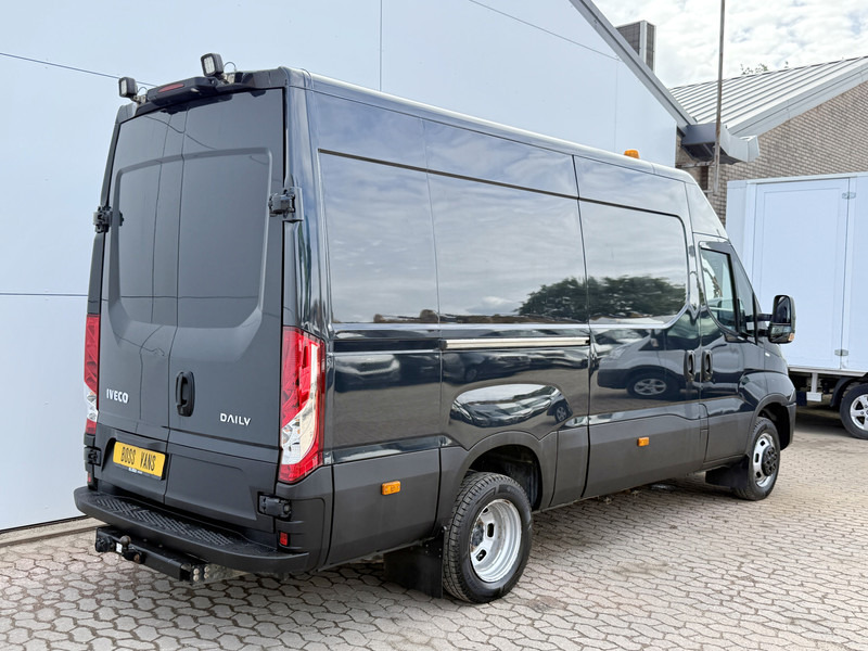 Iveco Daily 50C18 3.0 3.0 Automaat Luchtvering Dubbellucht L2H2 Climate Control Cruise Control Trekhaak Camera - Furgón: foto 3 Iveco Daily 50C18 3.0 3.0 Automaat Luchtvering Dubbellucht L2H2 Climate Control Cruise Control Trekhaak Camera - Furgón: foto 3