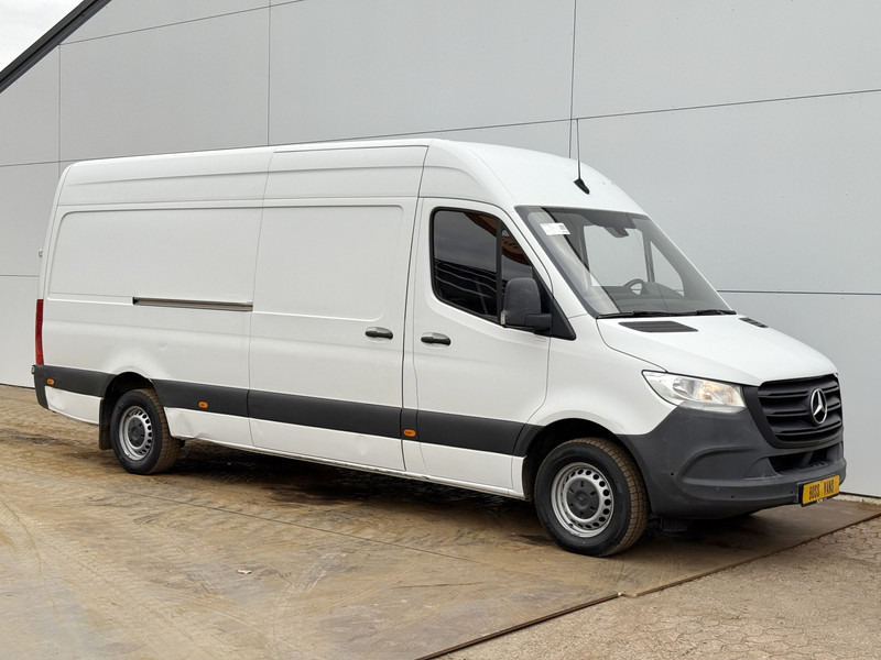 Mercedes-Benz Sprinter 315 2.0 CDI Automaat L3H2 Adaptieve Cruise Control Camera Carplay  Parkeersensoren voor achter - Furgón: foto 4 Mercedes-Benz Sprinter 315 2.0 CDI Automaat L3H2 Adaptieve Cruise Control Camera Carplay  Parkeersensoren voor achter - Furgón: foto 4