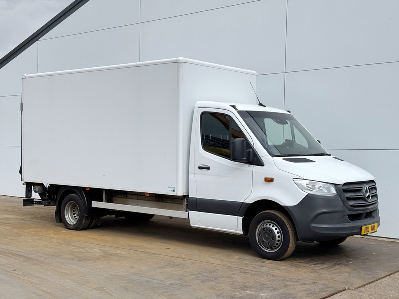 Mercedes-Benz Sprinter 514 2.2 CDI Automaat Laadklep Climate Control Camera Carplay Bakwagen Meubelbak - Furgoneta caja cerrada: foto 4 Mercedes-Benz Sprinter 514 2.2 CDI Automaat Laadklep Climate Control Camera Carplay Bakwagen Meubelbak - Furgoneta caja cerrada: foto 4