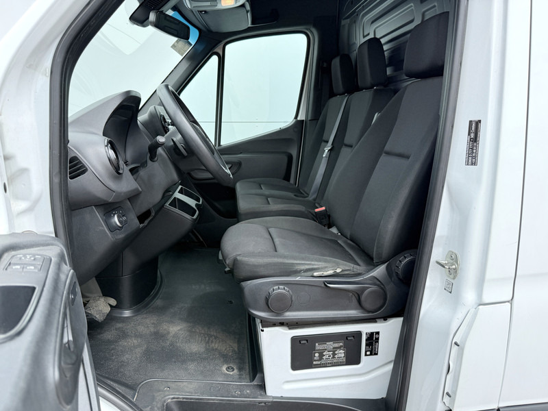 Furgón, Furgoneta eléctrica Mercedes-Benz eSprinter 312 - Binnenkort verwacht! ALL-IN PRIJS L2H2 55kWh 168km WLTP 80kw Snelladen Climate Control Camera Stoelverwarming: foto 7 Furgón, Furgoneta eléctrica Mercedes-Benz eSprinter 312 - Binnenkort verwacht! ALL-IN PRIJS L2H2 55kWh 168km WLTP 80kw Snelladen Climate Control Camera Stoelverwarming: foto 7