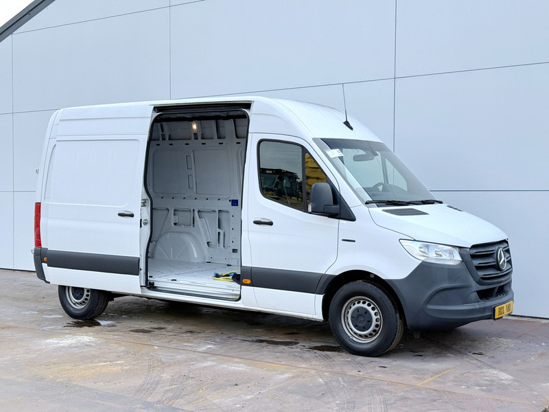 Mercedes-Benz eSprinter 312 L2H2 Elektrisch 41kWh 135km WLTP Climate Control Camera Stoelverwarming - Furgón, Furgoneta eléctrica: foto 5 Mercedes-Benz eSprinter 312 L2H2 Elektrisch 41kWh 135km WLTP Climate Control Camera Stoelverwarming - Furgón, Furgoneta eléctrica: foto 5