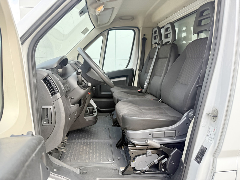 Peugeot Boxer 2.2 HDI 165PK Laadklep Cruise Control Meubelbak Bakwagen Koffer 165 PK - Furgón: foto 5 Peugeot Boxer 2.2 HDI 165PK Laadklep Cruise Control Meubelbak Bakwagen Koffer 165 PK - Furgón: foto 5