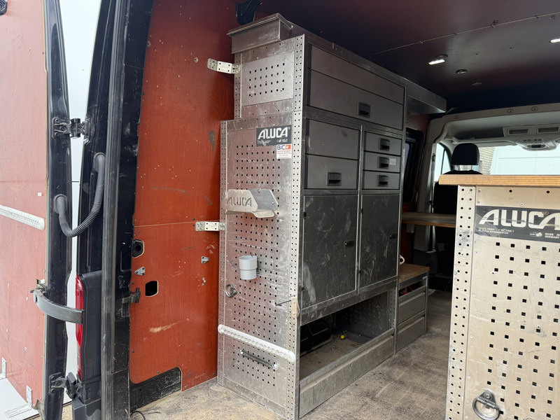 Furgón Volkswagen Crafter 2.0 TDI 140PK Automaat L3H3 Airco Cruise Control Elektrische Schuifdeur Trekhaak Camera Carplay Parkeersensoren voor achter: foto 13