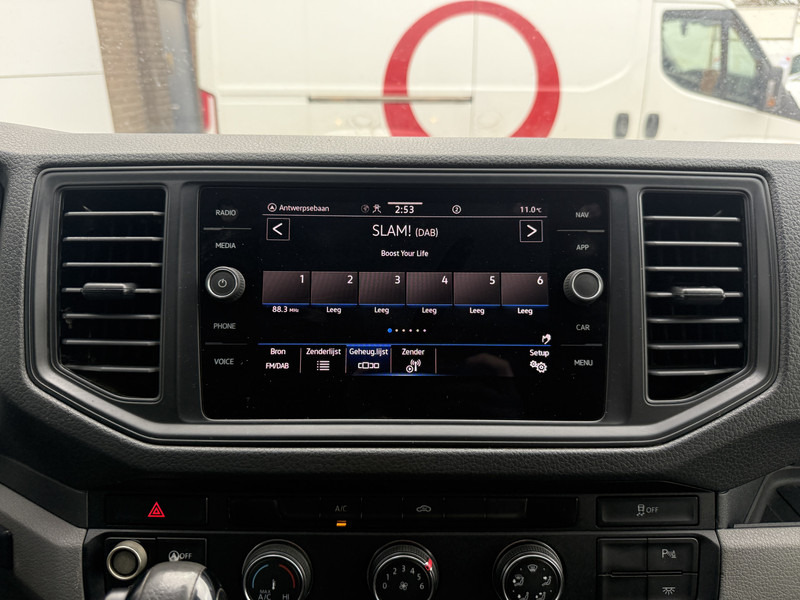 Furgón Volkswagen Crafter 2.0 TDI 140PK Automaat L3H3 Airco Cruise Control Elektrische Schuifdeur Trekhaak Camera Carplay Parkeersensoren voor achter: foto 20