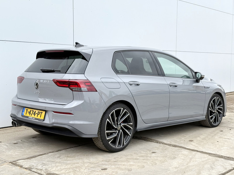 Volkswagen Golf GTD 200pk Automaat Panoramadak Adaptive Cruise Control 19″ Lichtmetalen Velgen Virtual Cockpit Camera Carplay Parkeersensoren - Coche: foto 3 Volkswagen Golf GTD 200pk Automaat Panoramadak Adaptive Cruise Control 19″ Lichtmetalen Velgen Virtual Cockpit Camera Carplay Parkeersensoren - Coche: foto 3