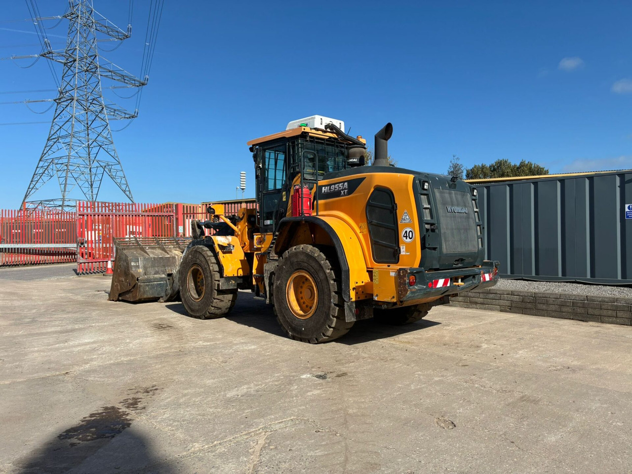 Hyundai HL955AXT - Cargadora de ruedas: foto 3 Hyundai HL955AXT - Cargadora de ruedas: foto 3