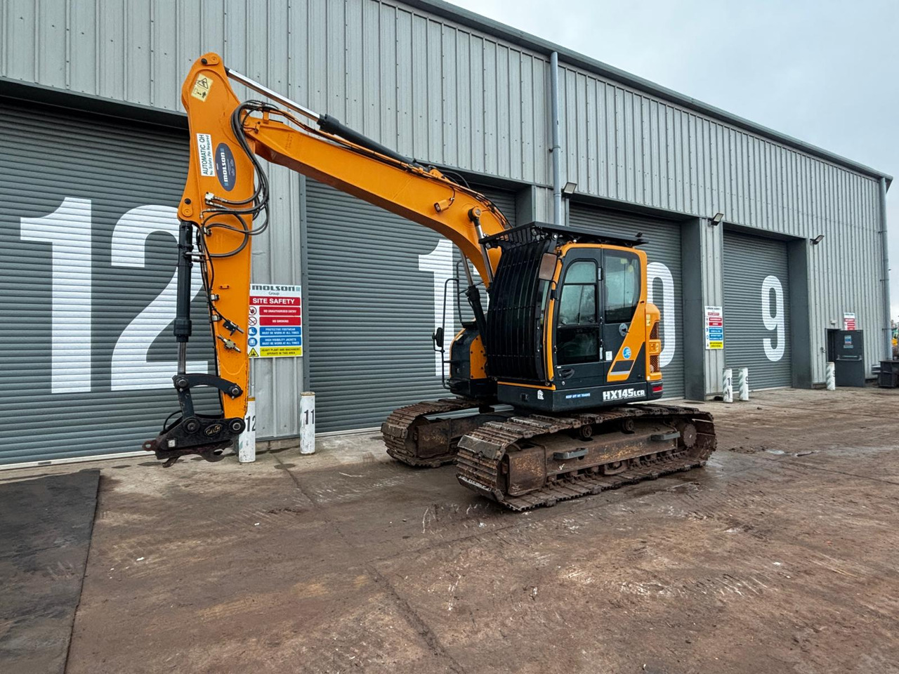 Hyundai HX145LCR - Excavadora de cadenas: foto 1 Hyundai HX145LCR - Excavadora de cadenas: foto 1