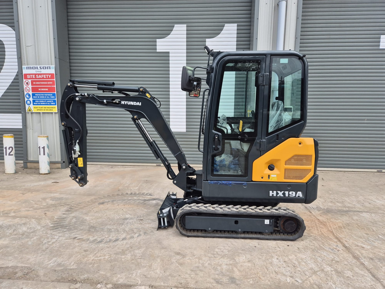 Hyundai HX19A - Miniexcavadora: foto 2 Hyundai HX19A - Miniexcavadora: foto 2