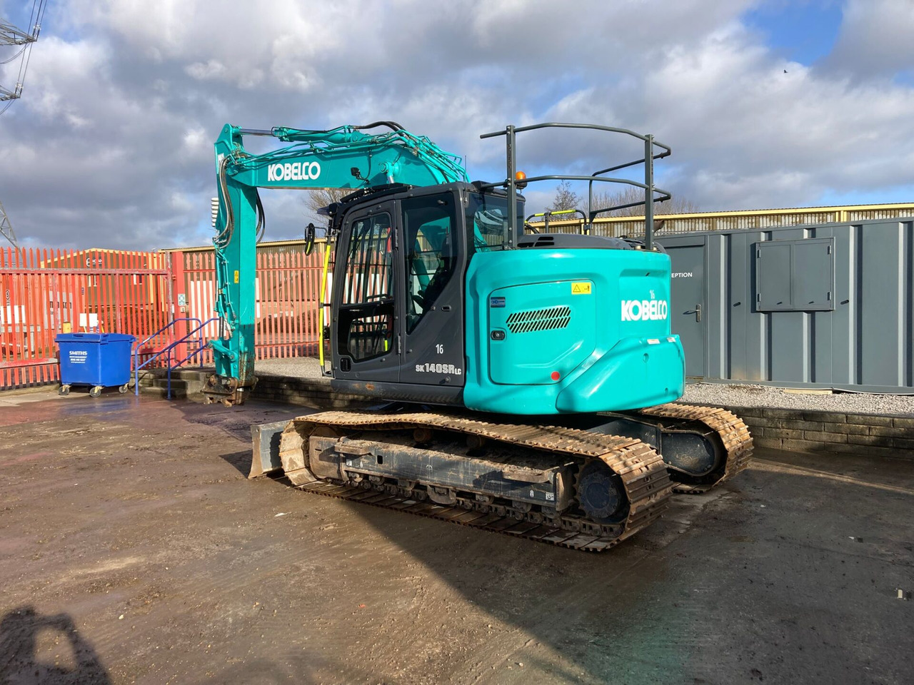 Kobelco SK140SRLC-7 - Excavadora de cadenas: foto 3 Kobelco SK140SRLC-7 - Excavadora de cadenas: foto 3