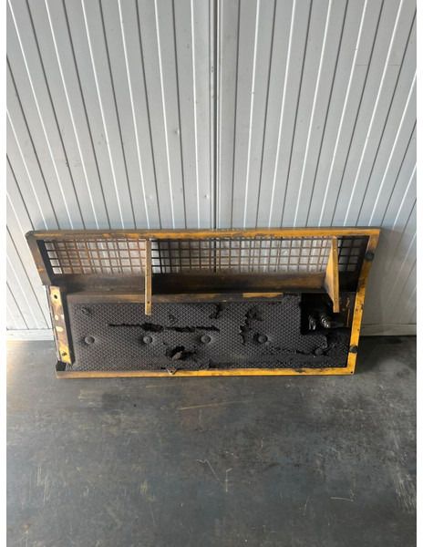 Liebherr A904 Li/A904C Li/R904/R904C - Parachoques: foto 2 Liebherr A904 Li/A904C Li/R904/R904C - Parachoques: foto 2