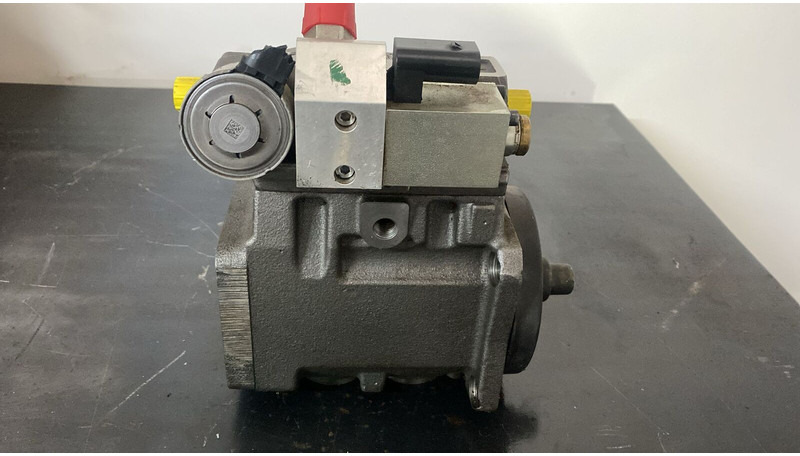 Liebherr High pressure - Bomba de combustible: foto 1 Liebherr High pressure - Bomba de combustible: foto 1