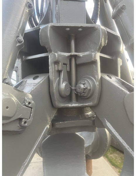 Liebherr Liebherr Poliep Grijper Greifer Poliepgrijper polyp grapple GM - Pinza de manipulación para Maquinaria de construcción: foto 3 Liebherr Liebherr Poliep Grijper Greifer Poliepgrijper polyp grapple GM - Pinza de manipulación para Maquinaria de construcción: foto 3