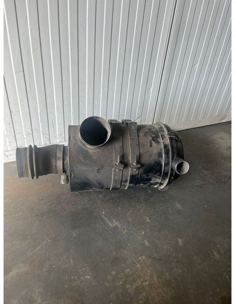 Liebherr R904 / A904C Li / A904 Li / A900C Li / A900C / R900C Li / R904C / R900C Li - Sistema de admisión de aire: foto 2 Liebherr R904 / A904C Li / A904 Li / A900C Li / A900C / R900C Li / R904C / R900C Li - Sistema de admisión de aire: foto 2