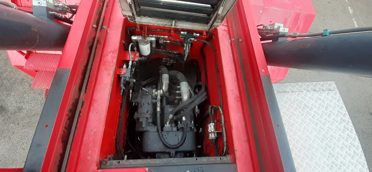CVS FERRARI F478.6S - Reach stacker: foto 4 CVS FERRARI F478.6S - Reach stacker: foto 4