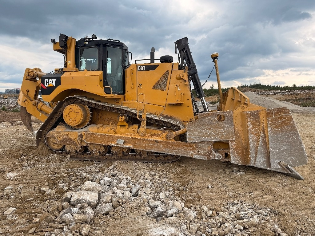 CAT D 8 T  - Bulldozer: foto 1 CAT D 8 T  - Bulldozer: foto 1