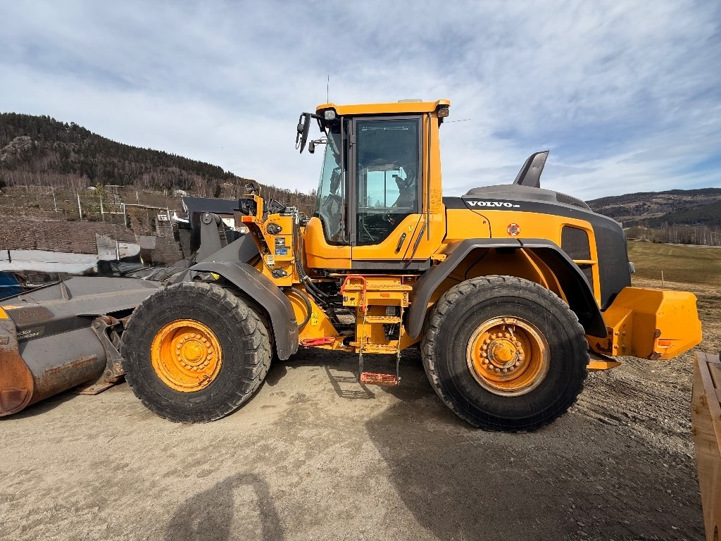 Volvo L 90 H - Cargadora de ruedas: foto 1 Volvo L 90 H - Cargadora de ruedas: foto 1
