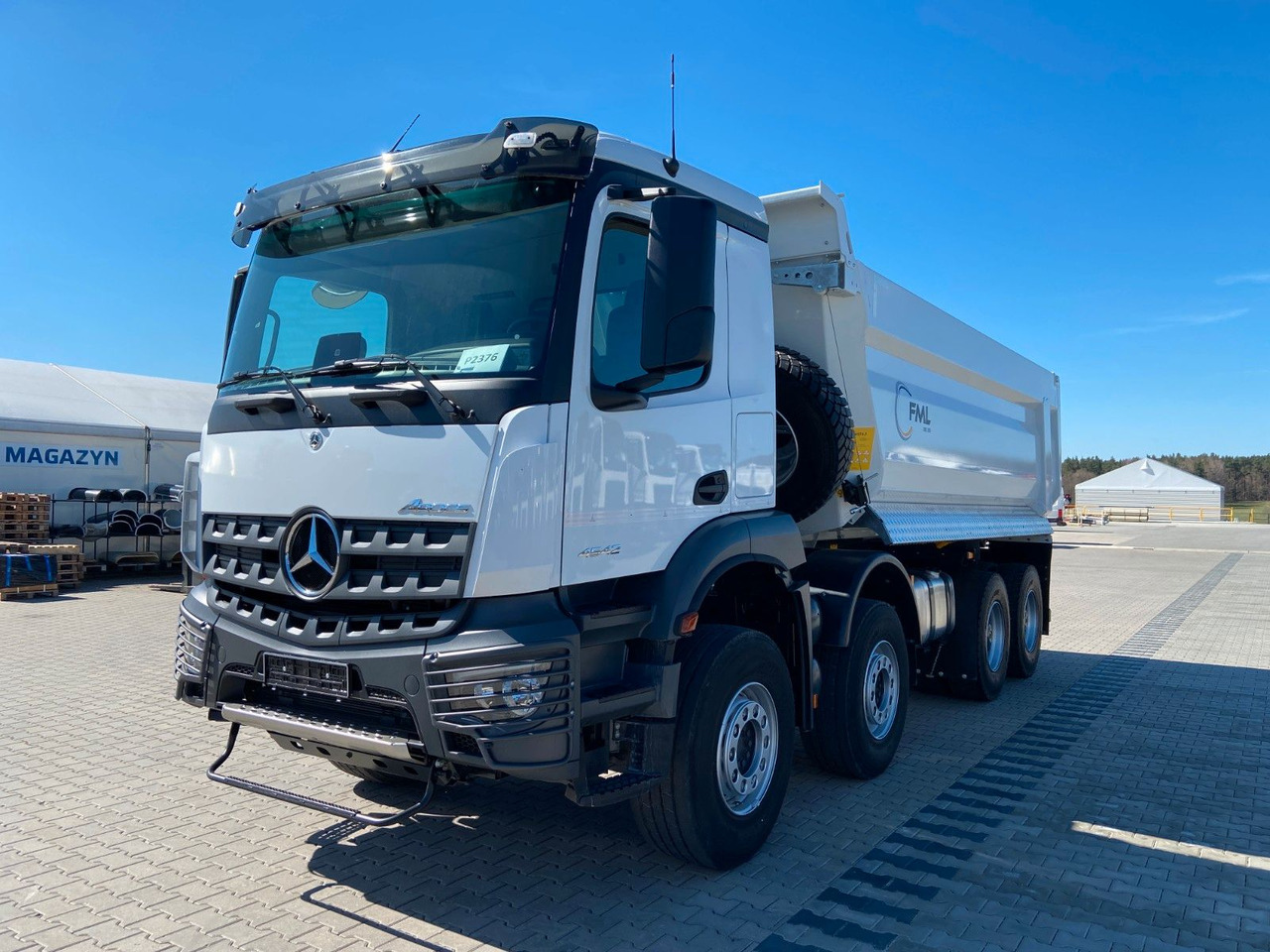 Mercedes-Benz Arocs 4542 8x4 AUTOMAT EURO 3 FML KIPPER - Camión volquete: foto 2 Mercedes-Benz Arocs 4542 8x4 AUTOMAT EURO 3 FML KIPPER - Camión volquete: foto 2