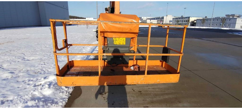 JLG 1350 AJP - Plataforma articulada: foto 4 JLG 1350 AJP - Plataforma articulada: foto 4