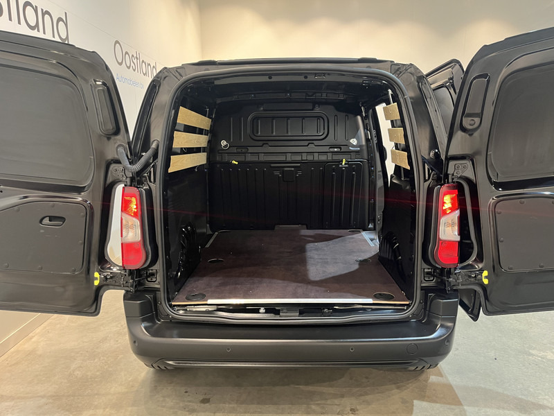 Leasing de Fiat Doblò 1.5D 130pk L1 Automaat / Euro 6 / Airco / Cruise Control / CarPlay / Camera / 3-Zits / 13.300 KM !! Fiat Doblò 1.5D 130pk L1 Automaat / Euro 6 / Airco / Cruise Control / CarPlay / Camera / 3-Zits / 13.300 KM !!: foto 19