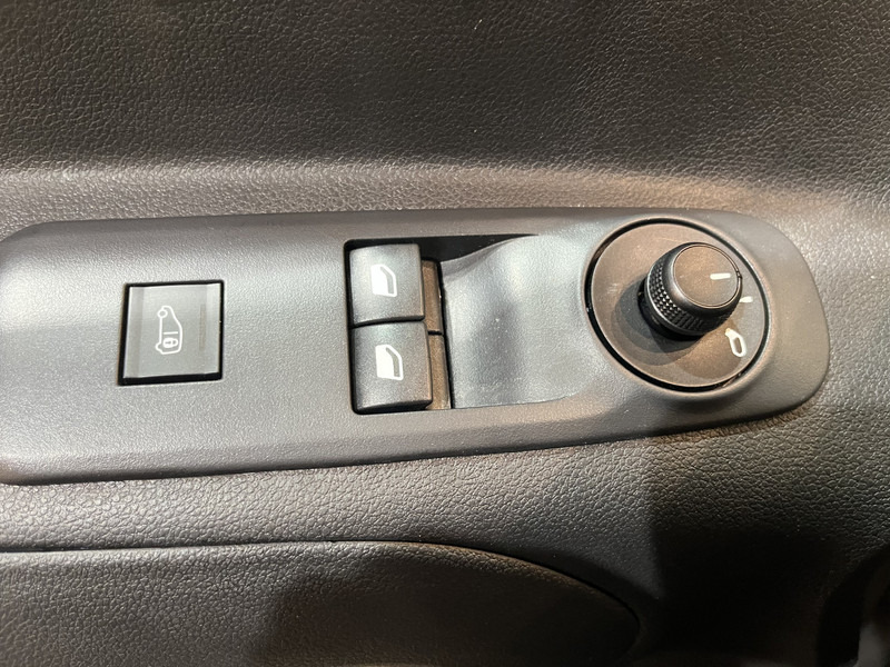 Leasing de Fiat Doblò 1.5D 130pk L1 Automaat / Euro 6 / Airco / Cruise Control / CarPlay / Camera / 3-Zits / 13.300 KM !! Fiat Doblò 1.5D 130pk L1 Automaat / Euro 6 / Airco / Cruise Control / CarPlay / Camera / 3-Zits / 13.300 KM !!: foto 13