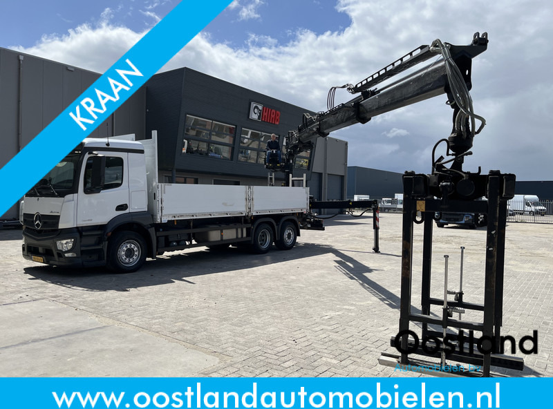 Mercedes-Benz ANTOS 2546 6X2 Bouwstoffenauto / Open laadbak vv KRAAN MKG HLK 221-3 met Palletklem - Camión caja abierta, Camión grúa: foto 1 Mercedes-Benz ANTOS 2546 6X2 Bouwstoffenauto / Open laadbak vv KRAAN MKG HLK 221-3 met Palletklem - Camión caja abierta, Camión grúa: foto 1