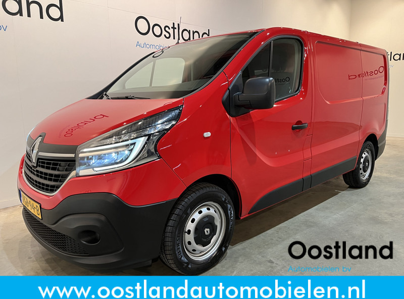 Renault Trafic 2.0 dCi 170 PK L1H1 / Euro 6 / Airco / Cruise Control / PDC / CarPlay / Navigatie / Trekhaak / LED / 3-Zits - Furgoneta pequeña: foto 1 Renault Trafic 2.0 dCi 170 PK L1H1 / Euro 6 / Airco / Cruise Control / PDC / CarPlay / Navigatie / Trekhaak / LED / 3-Zits - Furgoneta pequeña: foto 1