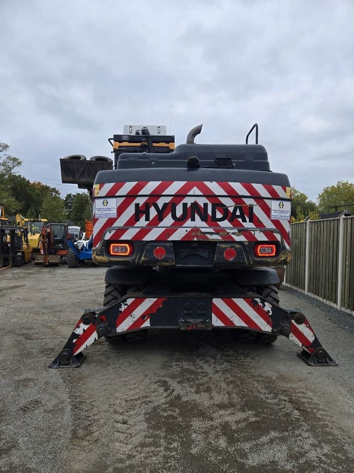 Hyundai HW 160 - Excavadora de ruedas: foto 3 Hyundai HW 160 - Excavadora de ruedas: foto 3