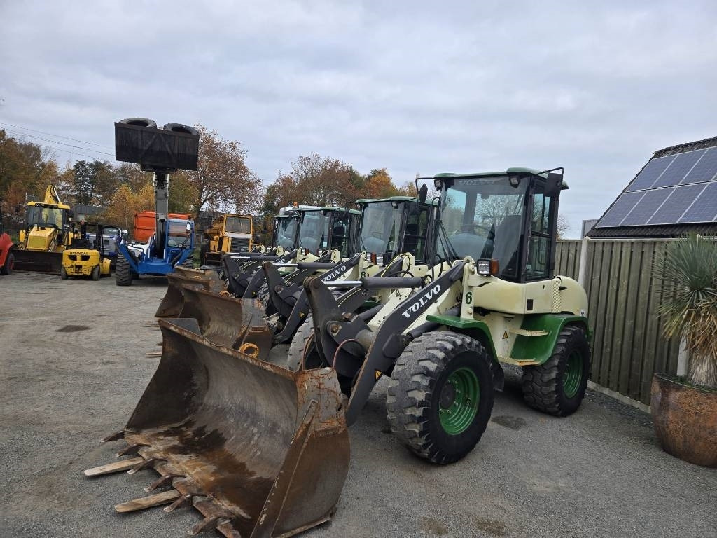 Volvo L 30 B - Cargadora de ruedas: foto 2 Volvo L 30 B - Cargadora de ruedas: foto 2