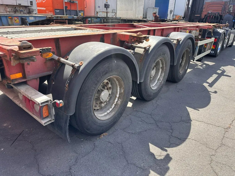 DESOT 3 x containerchassis 20-30ft - Semirremolque portacontenedore/ Intercambiable: foto 3 DESOT 3 x containerchassis 20-30ft - Semirremolque portacontenedore/ Intercambiable: foto 3