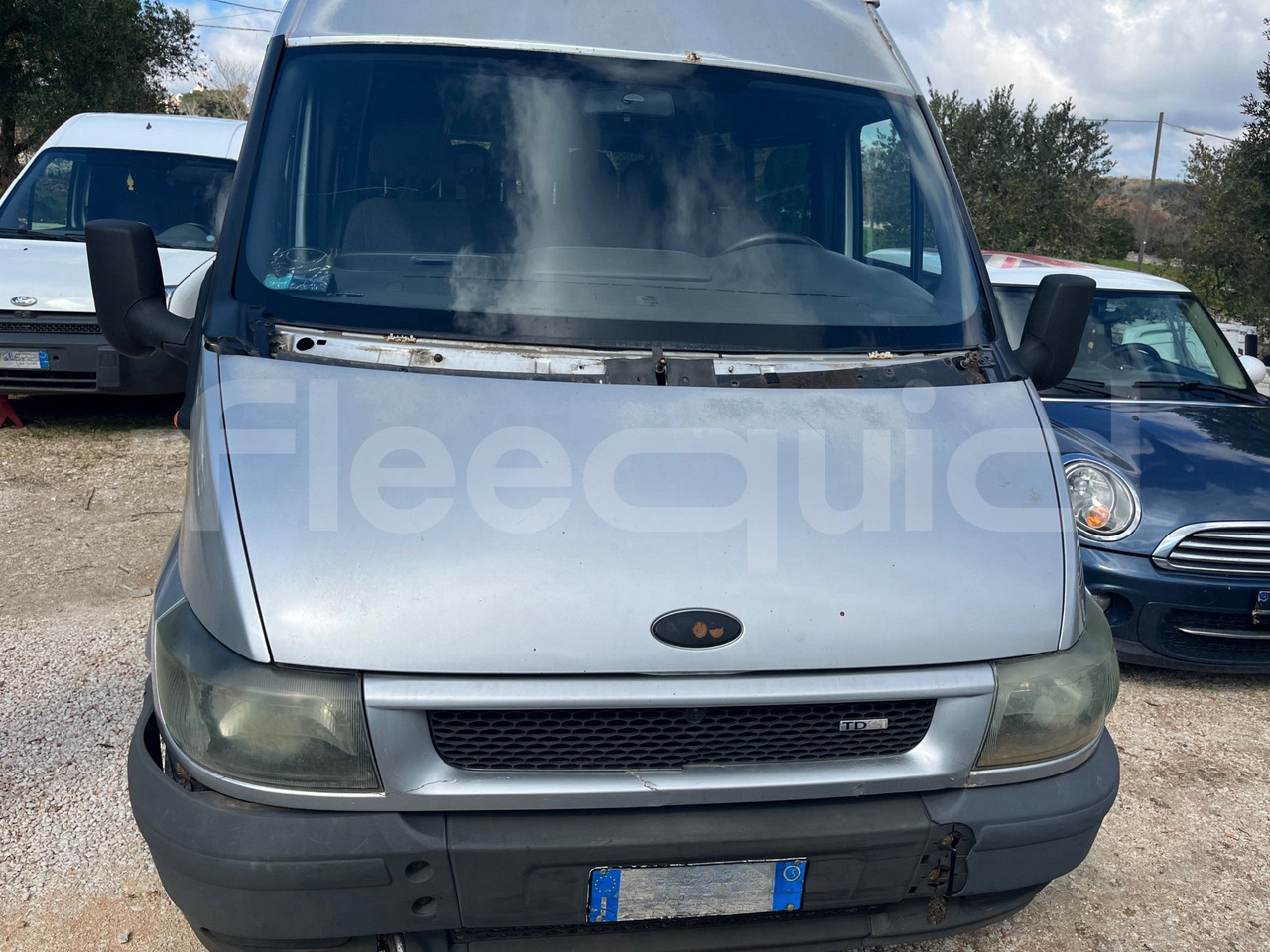 Ford Transit - Autocar: foto 2 Ford Transit - Autocar: foto 2