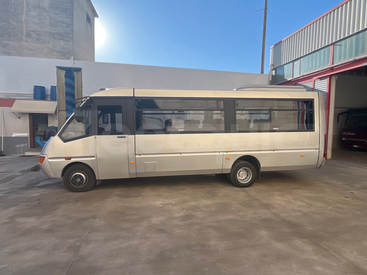 Autocar Iveco Cacciamali: foto 6