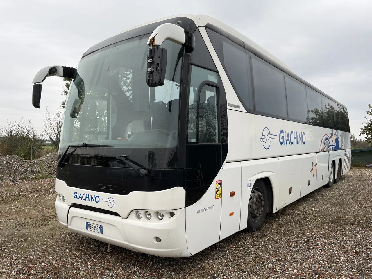 Neoplan P22 - Autocar: foto 4 Neoplan P22 - Autocar: foto 4