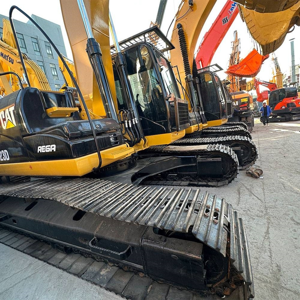CAT 323 D - Excavadora de cadenas: foto 5 CAT 323 D - Excavadora de cadenas: foto 5