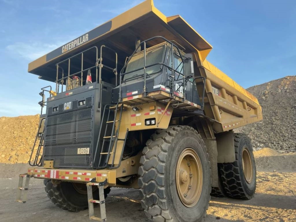 CAT 777e - Dúmper rígido: foto 1 CAT 777e - Dúmper rígido: foto 1