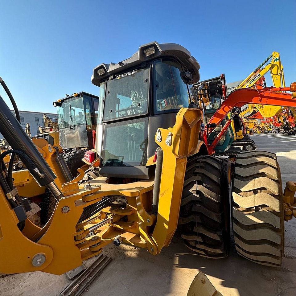 CATERPILLAR 420F - Retroexcavadora: foto 5 CATERPILLAR 420F - Retroexcavadora: foto 5