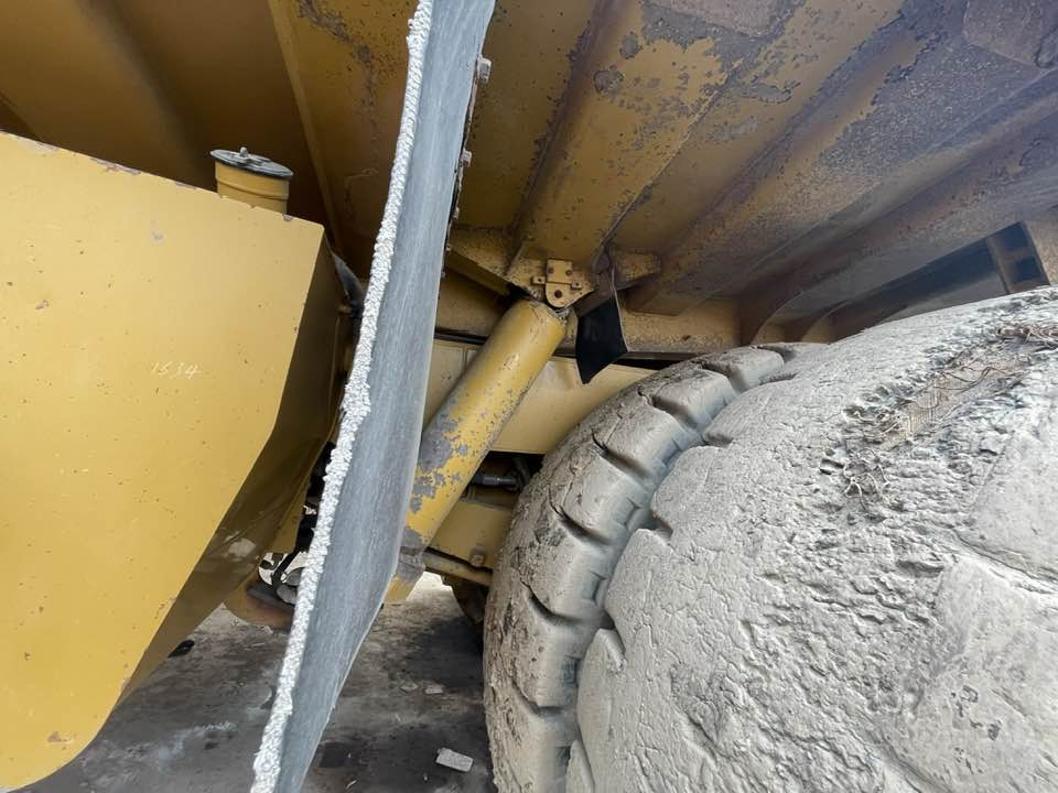 Caterpillar Cat 773f - Dúmper rígido: foto 2 Caterpillar Cat 773f - Dúmper rígido: foto 2