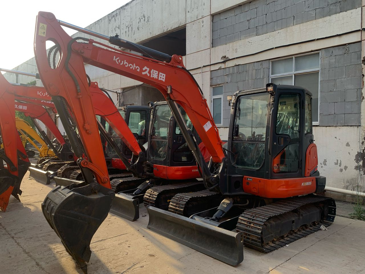 KUBOTA KX165-5 - Excavadora de cadenas: foto 1 KUBOTA KX165-5 - Excavadora de cadenas: foto 1