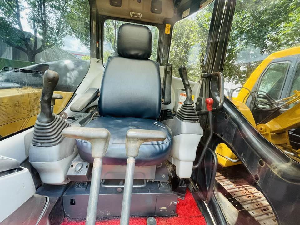 Komatsu PC78US-11 - Miniexcavadora: foto 4 Komatsu PC78US-11 - Miniexcavadora: foto 4