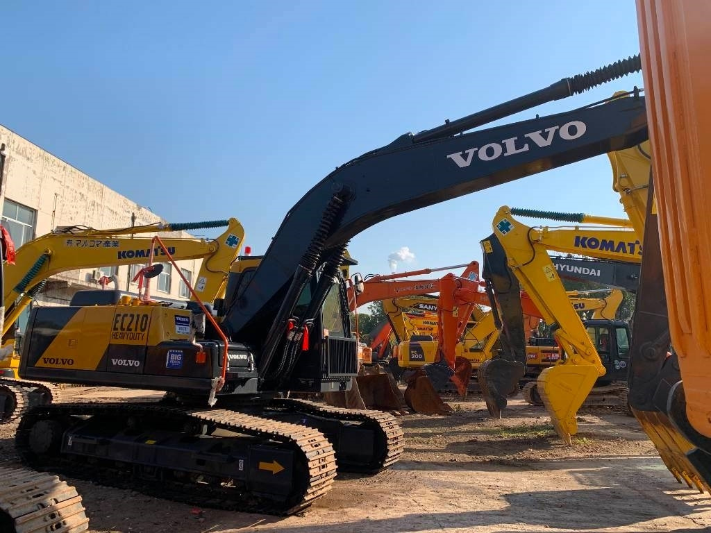 Volvo EC 210 - Excavadora de cadenas: foto 2 Volvo EC 210 - Excavadora de cadenas: foto 2