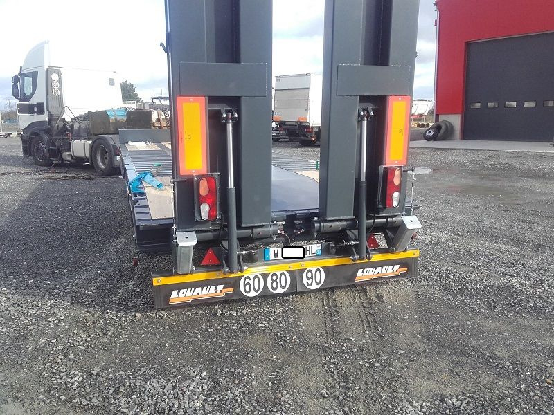 Louault 3 essieux plant carrier / low loader Trailer - Remolque góndola rebajadas: foto 3 Louault 3 essieux plant carrier / low loader Trailer - Remolque góndola rebajadas: foto 3