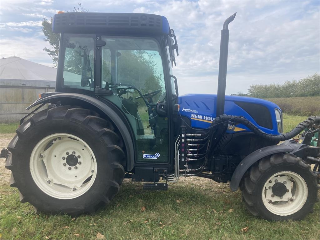 New Holland T4.80N SS CAB - Tractor: foto 2 New Holland T4.80N SS CAB - Tractor: foto 2